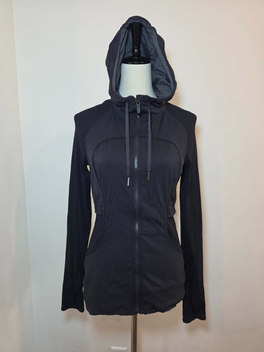 Lululemon Dance Studio Jacket III Hooded Reversible Size 6 Black Gray